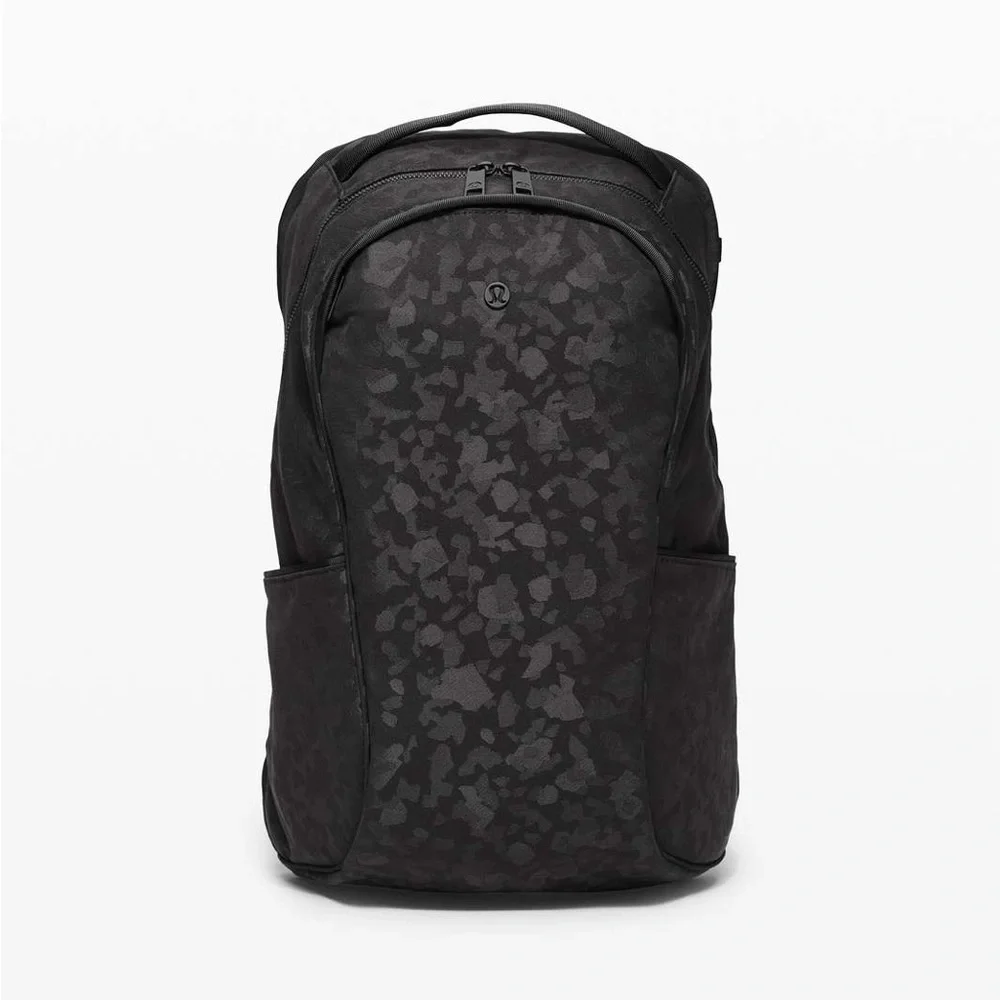 Lululemon Out Of Range Backpack *20L in Fragment Camo Jacquard‎ Black Deep Coal